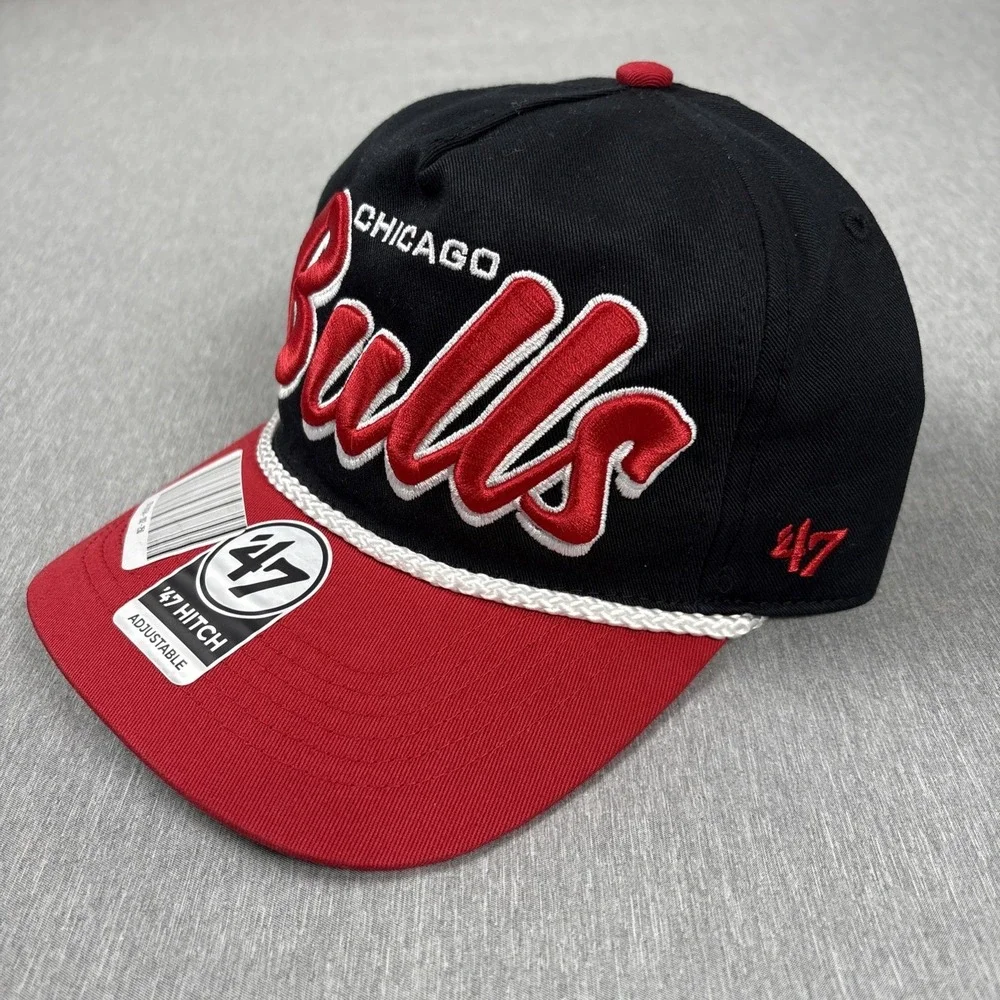Chicago Bulls '47 Hitch Rope Script Adjustable Black / Red Snapback Hat NBA